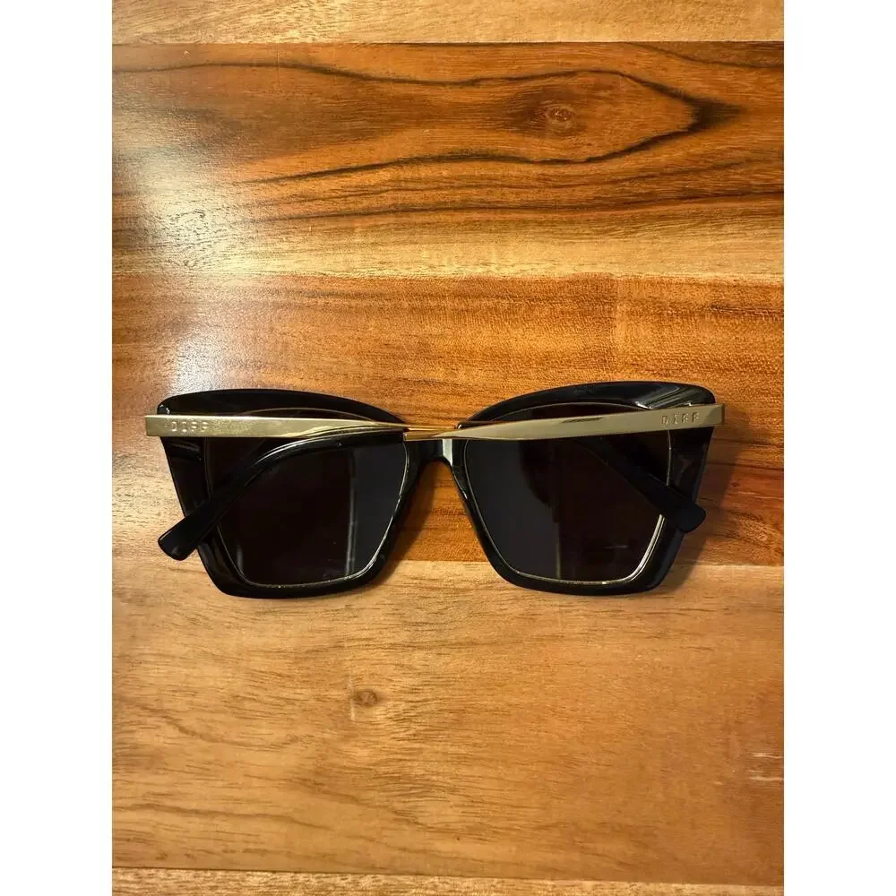 Diff eyewear womens